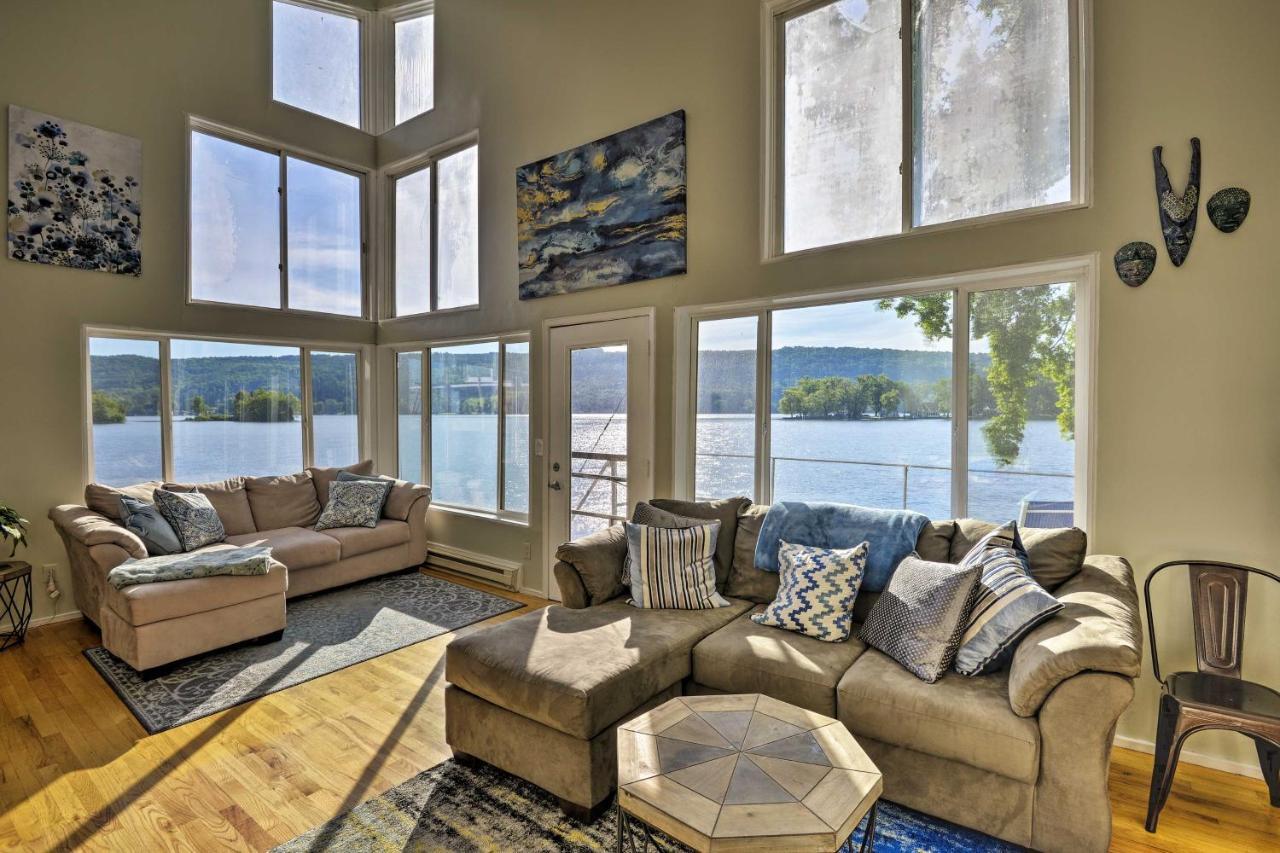 Waterfront Deruyter Home With Private Dock! New Woodstock Exteriér fotografie